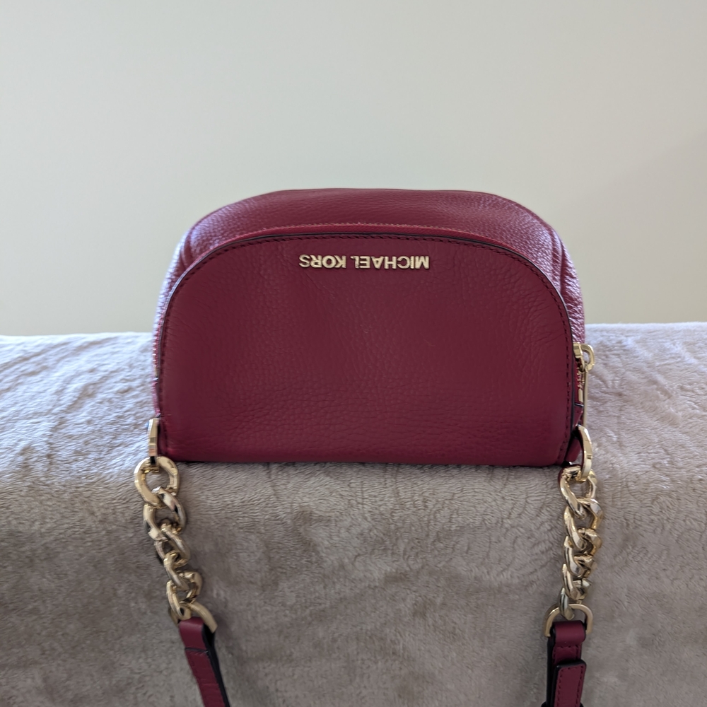 Michael Kors Bedford Red Leather Crossbody Bag - Picture 7 of 15